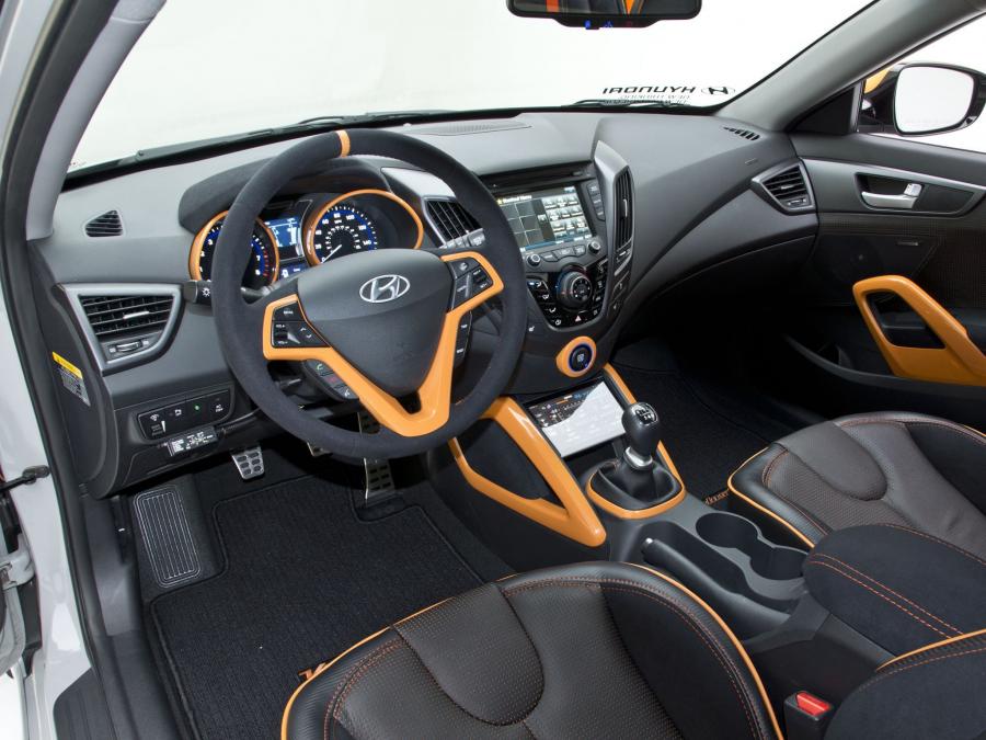  Hyundai Veloster by Katzkin 2012 года  (фото 14 из 33)